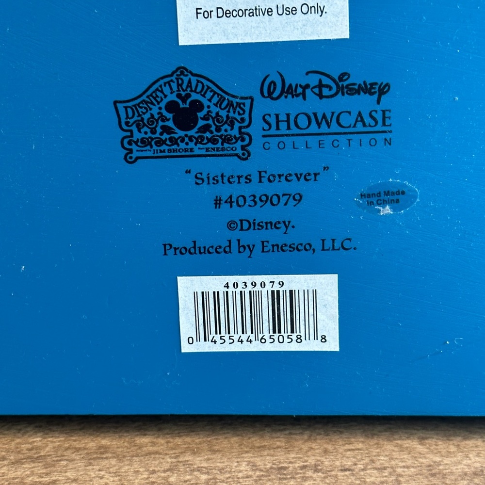 Jim Shore Disney Figurine “Sisters Forever” Anna and Elsa